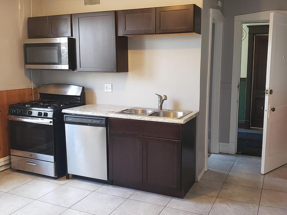 1st image of 905 Home Ave