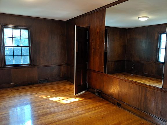 Dining room 2