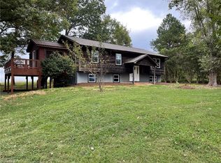 2109 Ranse Staley Rd, Roaring River, NC 28669