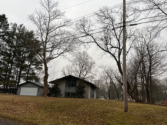 4th image of 29765 Highmeadow Rd
