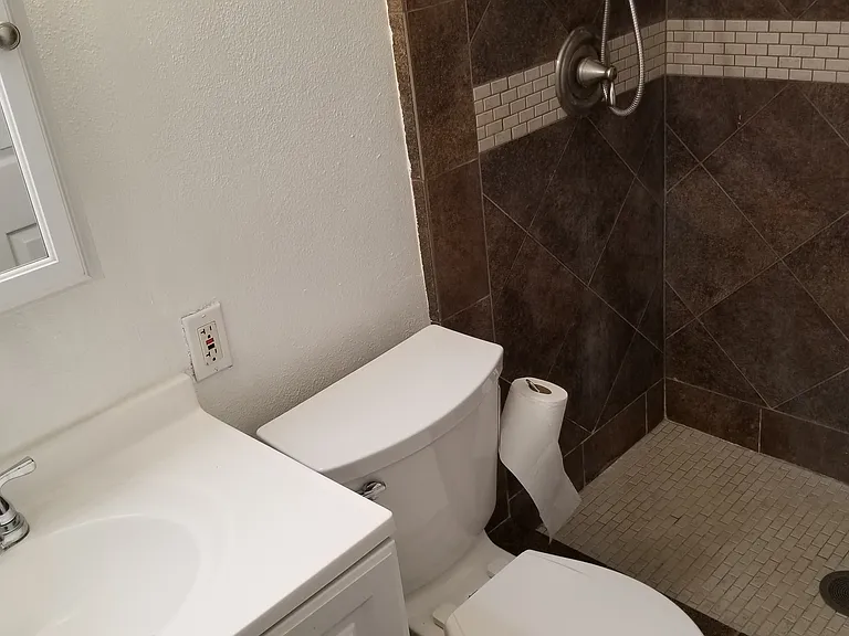 622 S Corwin Ct — Photo 5
