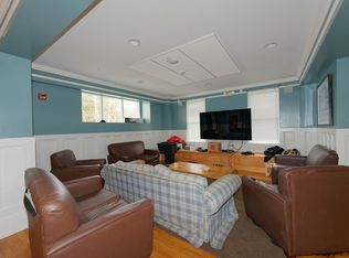 58 Pinewoods Ave #QQ194NF41, Troy, NY 12180
