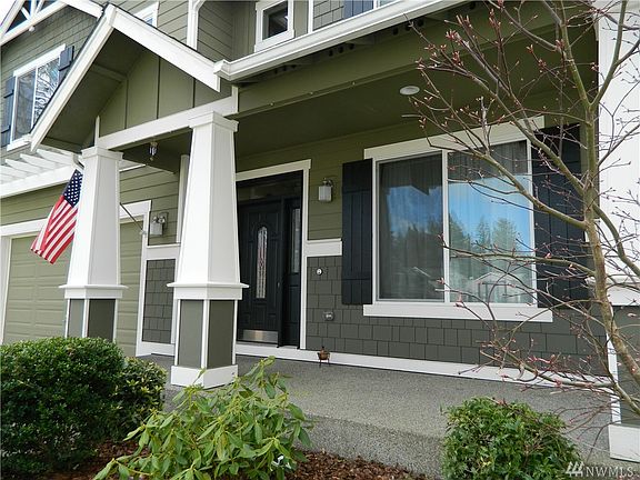 2nd image of 102 Pickford Pl SW