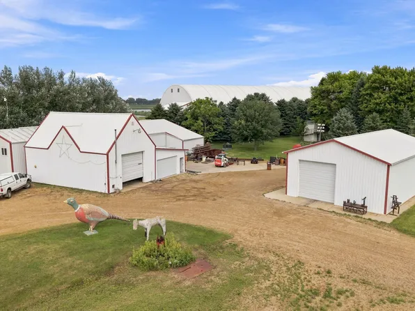 17295 442nd Ave, Henry, SD 57243