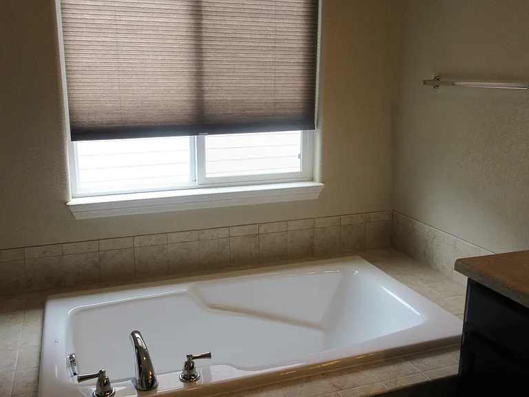 7903 Morton Dr — Photo 17