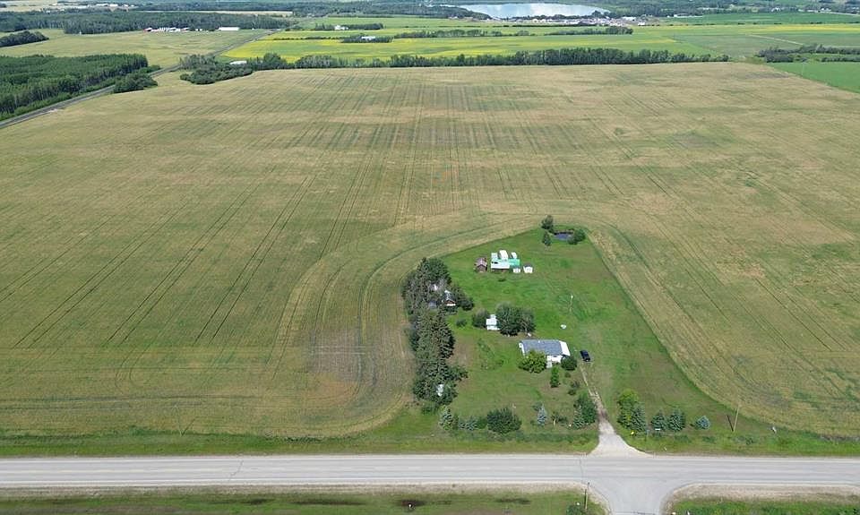 1st image of 63062 Township Road 710 Rural Grande Pr #1