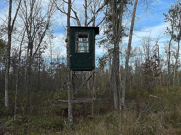 Deer stand