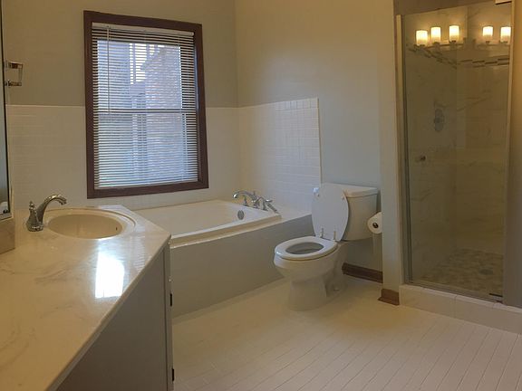 4th image of 37 Terrace Ln APT G