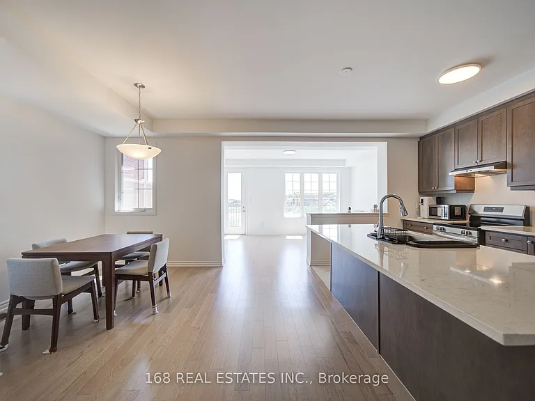 44 Azure Dr — Photo 11