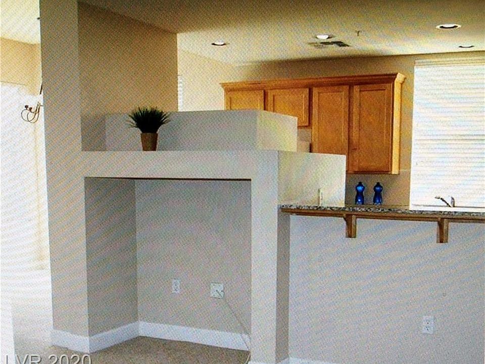 1st image of 51 E Agate Ave Unit 309
