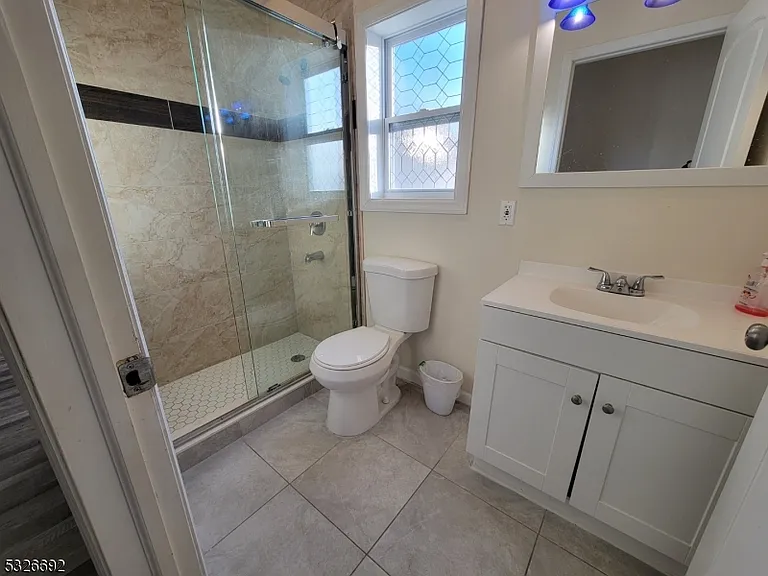 46 Garret St — Photo 11