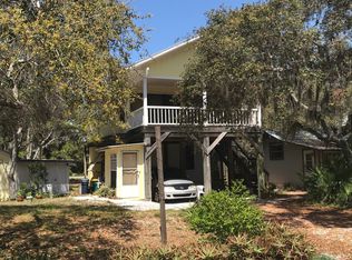2220 Dixon Ln, Englewood, FL 34224