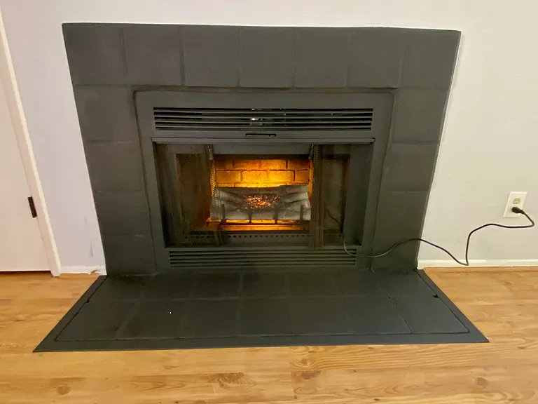 502 W Tonopah Dr #6 — Photo 3