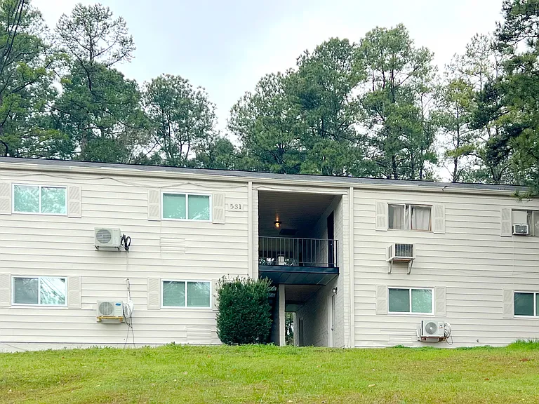 531 Gresham Park Dr #B — Photo 16