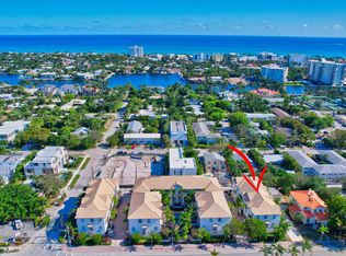 612 Renaissance Ln, Delray Beach, FL 33483