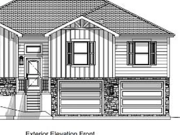 600 Foxglove Ln, Raymore, MO 64083