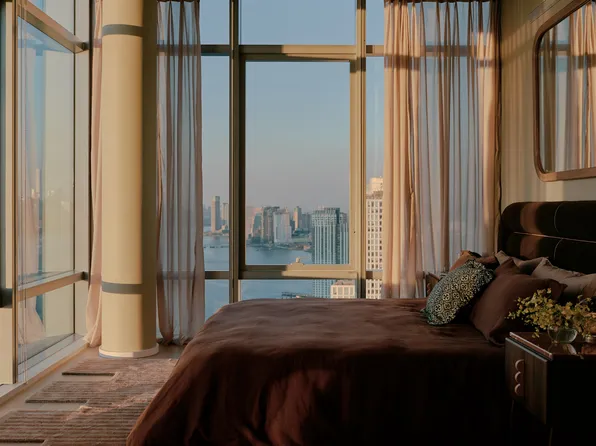 8 South 4th Street image 6 of 28