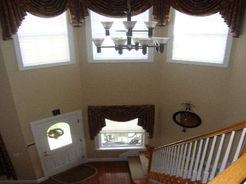 3rd image of 66 Meadow Pond Cir