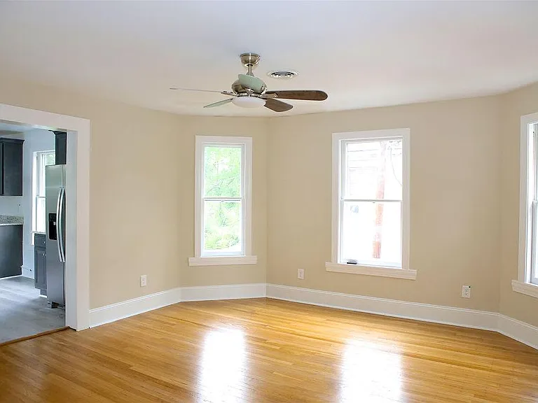 126 Tate St #C — Photo 14