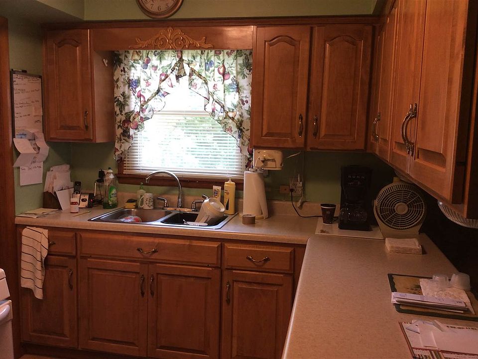 2nd image of 237 Sunset Park