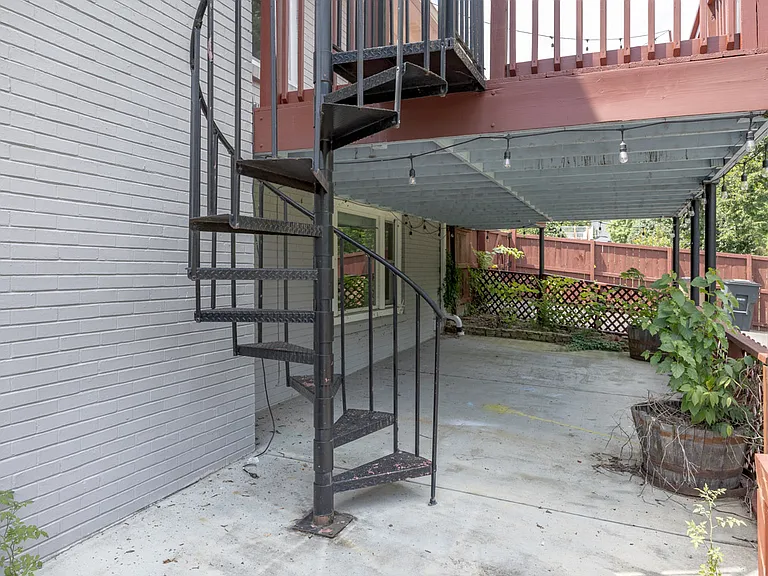 5235 Kincannon Dr — Photo 41