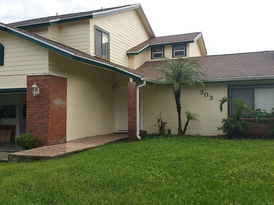 1st image of 303 S Deerwood Ave