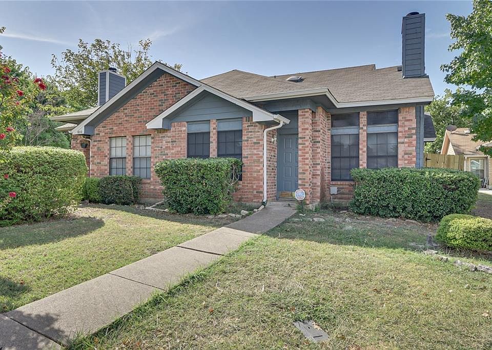 1st image of 802 Hillbrooke Dr