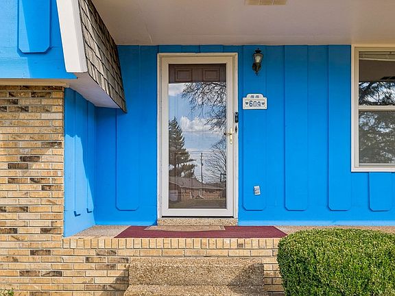 5th image of 609 Windmere Dr