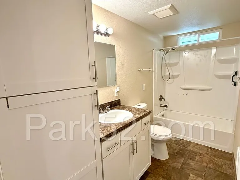 9108 Fawnlily Cir W — Photo 11