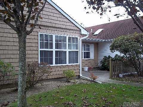1st image of 31 Theodore Dr