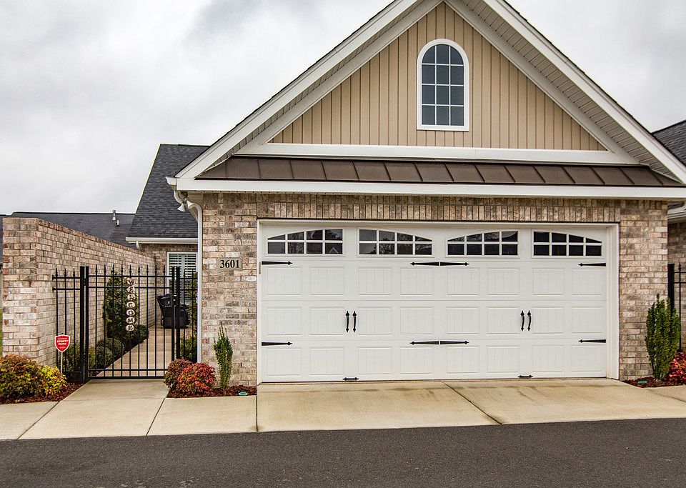 1st image of 395 Devon Chase Hl Unit 3601