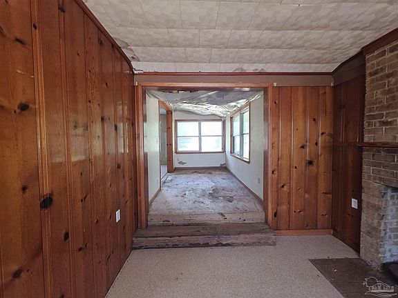 2nd image of 110 Frisco Rd