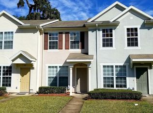 3626 Twisted Tree Ln, Jacksonville, FL 32216