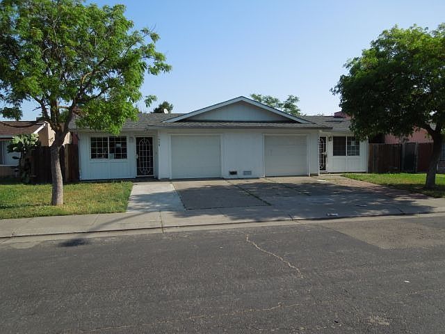 1st image of 1927 Hickock Ct