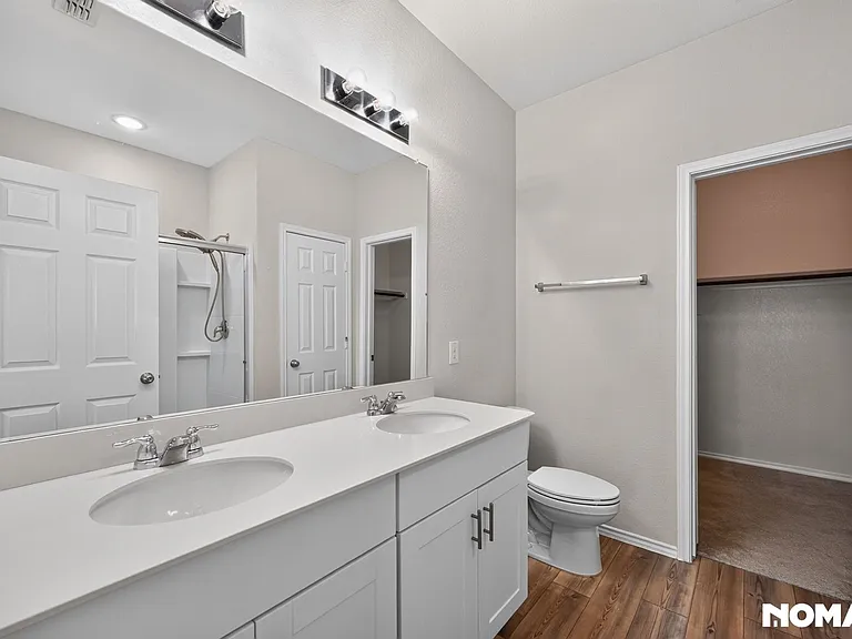 1128 Timberhurst Trl — Photo 24