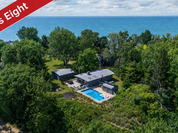 5501 Sunset Path, Stevensville, MI 49127