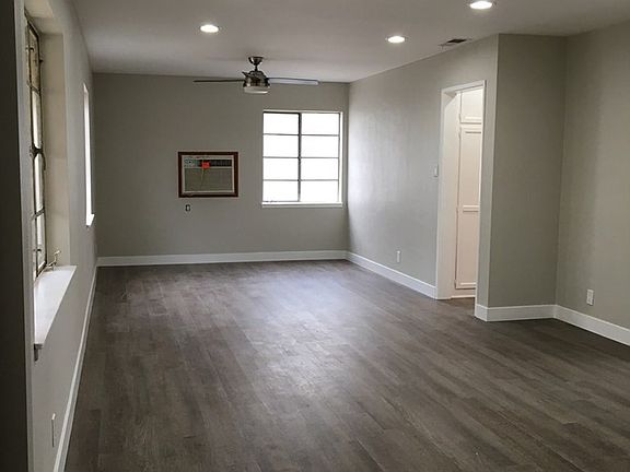 2nd image of 8036 Cantaloupe Ave