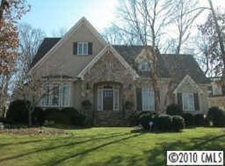 3330 Leamington Ln, Charlotte, NC 28226