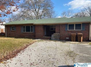 14980 Market St, Moulton, AL 35650