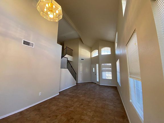 5th image of 9754 W Runion Dr
