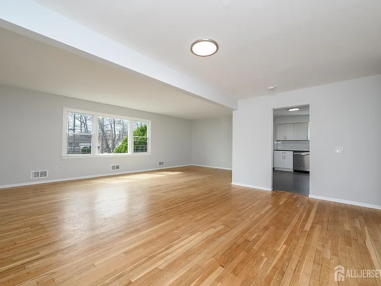 796 Inman Ave #1 — Photo 12