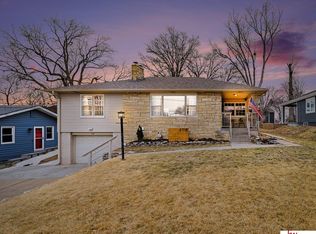 4716 A St, Omaha, NE 68106