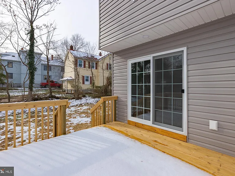 438 Hill St — Photo 21