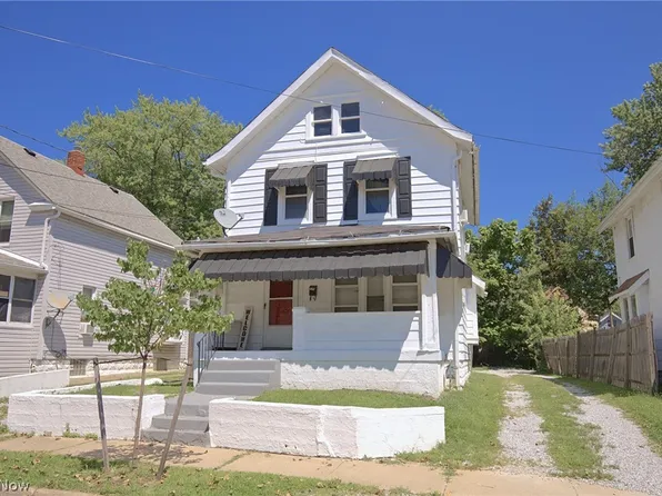 1375 Hart St, Akron, OH 44306