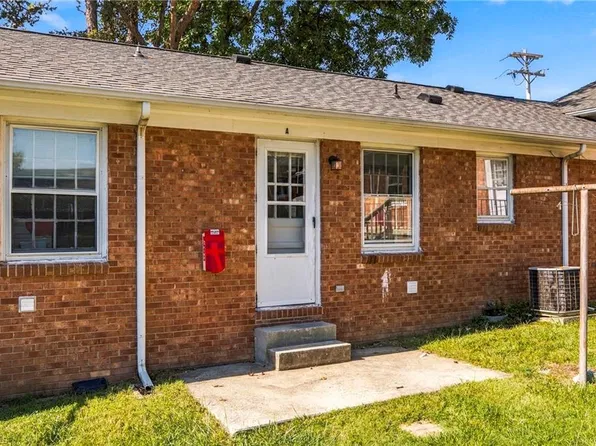 2201 Yow Rd #A, Greensboro, NC 27407