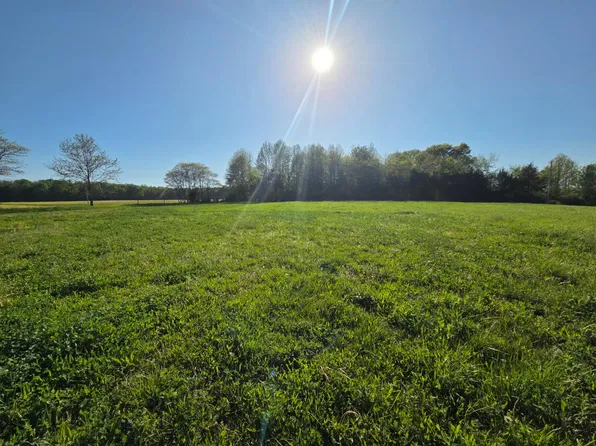 14778 Knigga Crossing Rd, Bennington, IN 47011