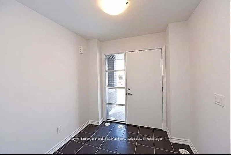 2 bed, $3,300 — Photo 2
