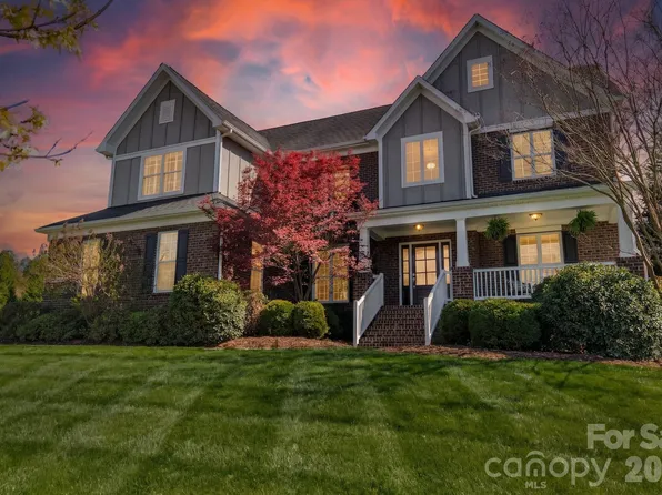 304 Tallow Tree Ct, Waxhaw, NC 28173