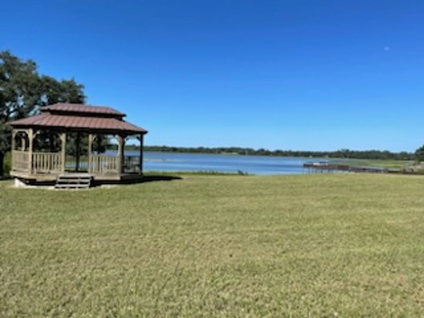Dunnellon Home — Photo 3