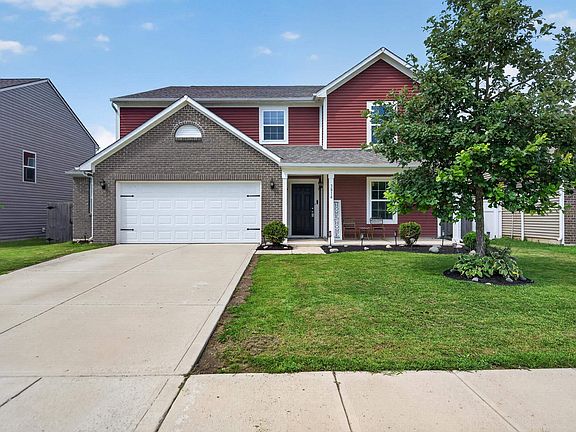 3rd image of 3814 Shadowbrook Dr
